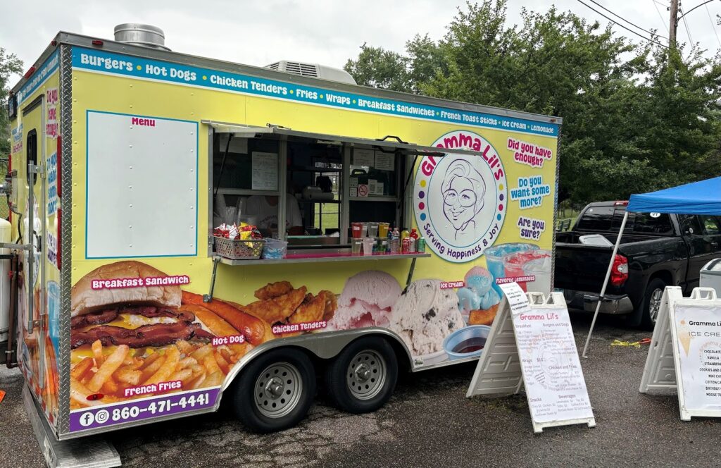 Gramma Lils food truck in CT